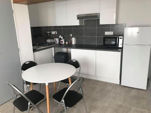 Appartement Neuf P3 50M2 Nîmes Dış mekan fotoğraf